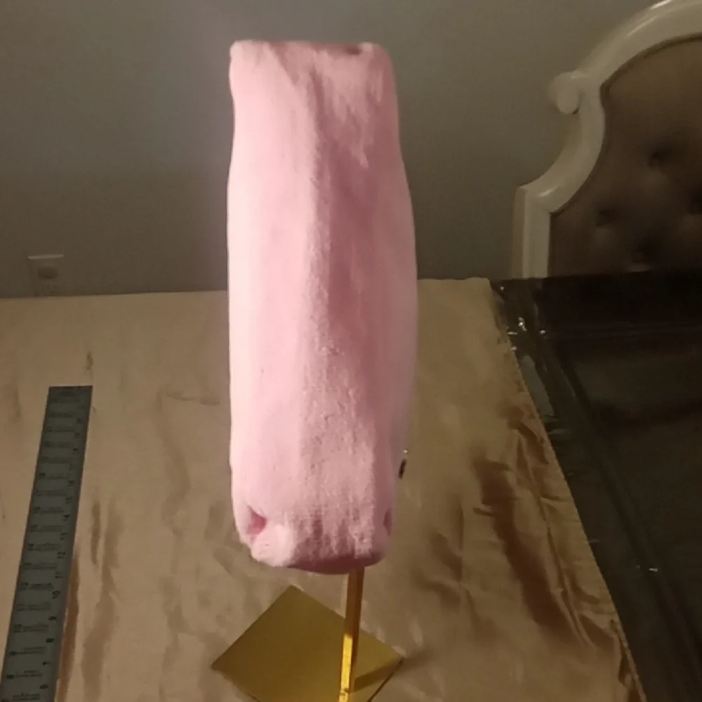 CHANEL Light Pink Cosmetic Bag - Picture 6 of 9